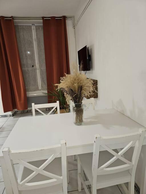 1-Centre-Ville Studio 25M2 Box A Bagages Gratuits Carcassonne Dış mekan fotoğraf