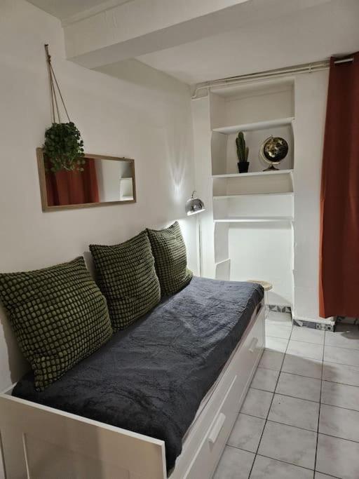 1-Centre-Ville Studio 25M2 Box A Bagages Gratuits Carcassonne Dış mekan fotoğraf